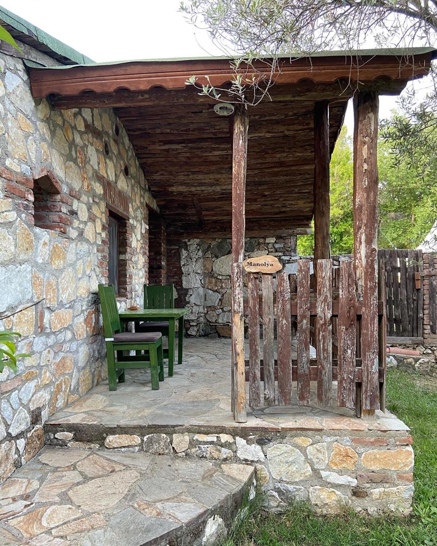 Pavelin Yeri Otel Edremit  Buitenkant foto