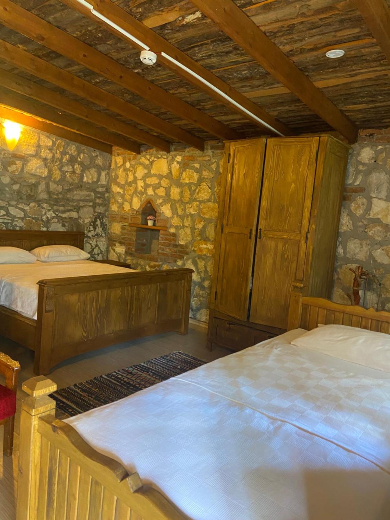 Pavelin Yeri Otel Edremit  Buitenkant foto